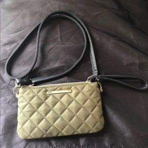 Steve Madden side bag with recharging battery pack